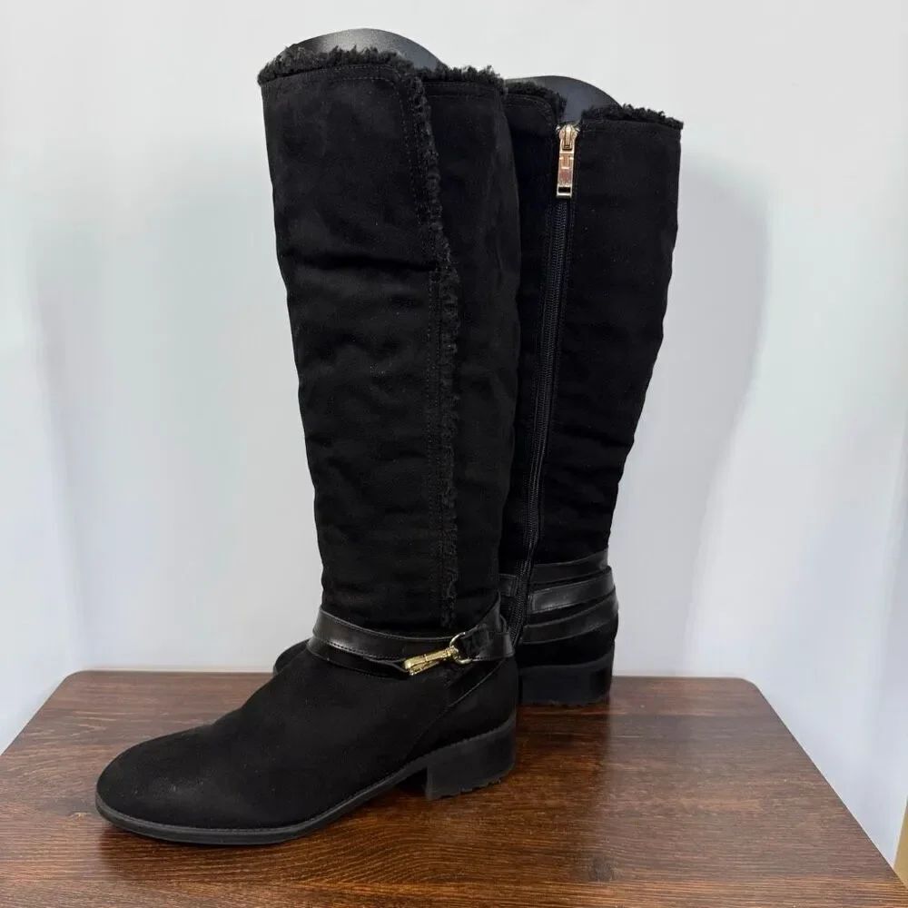 Tommy Hilfiger Women’s black faux leather black riding boot size 8.5 ****inside
